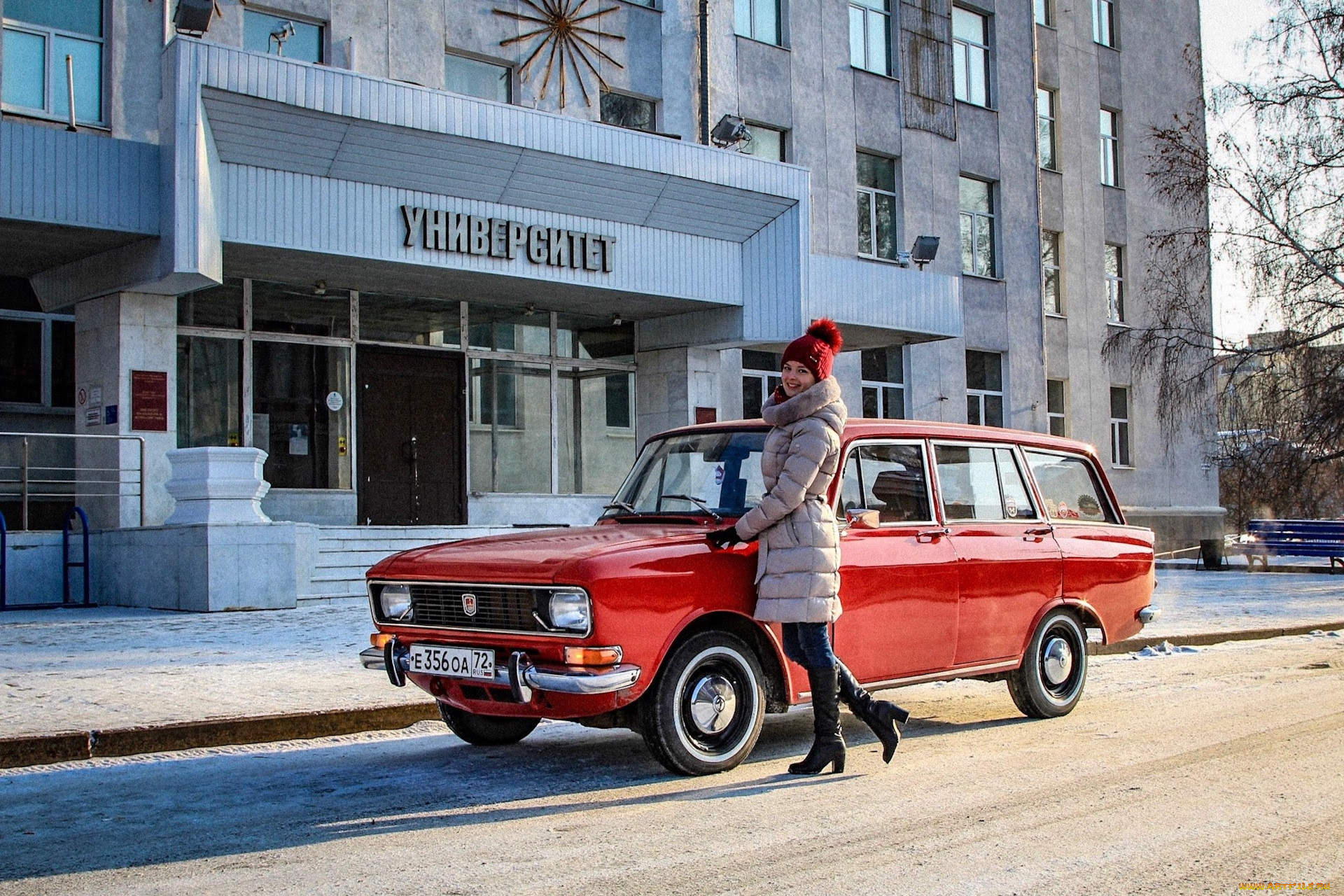 Москвич автомобиль универсал